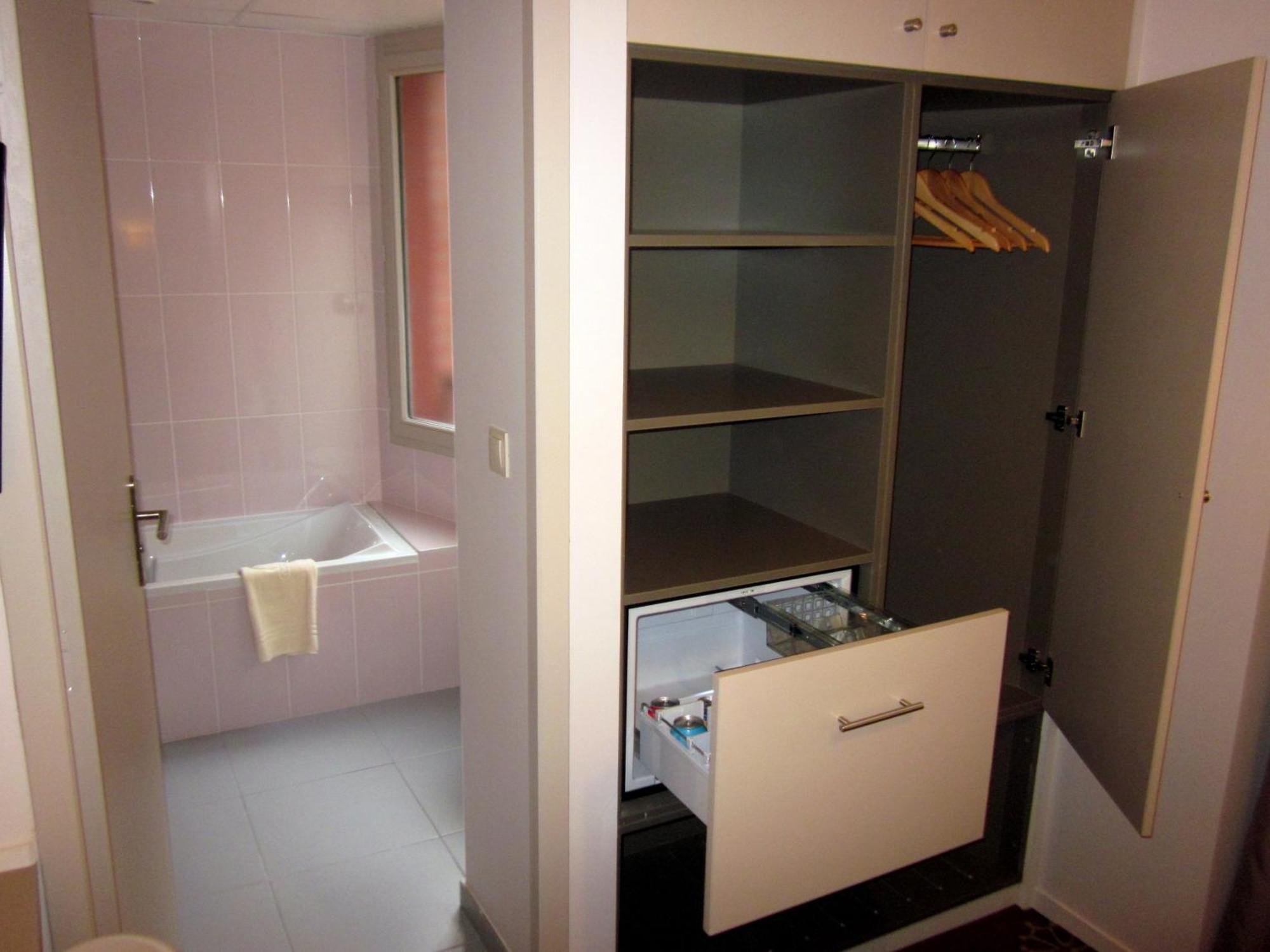 Hotel Ours Blanc - Wilson Toulouse Szoba fotó