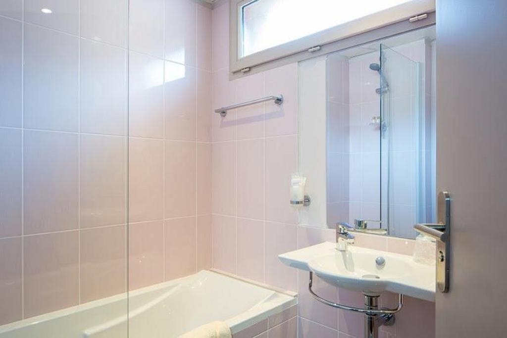 Hotel Ours Blanc - Wilson Toulouse Kültér fotó